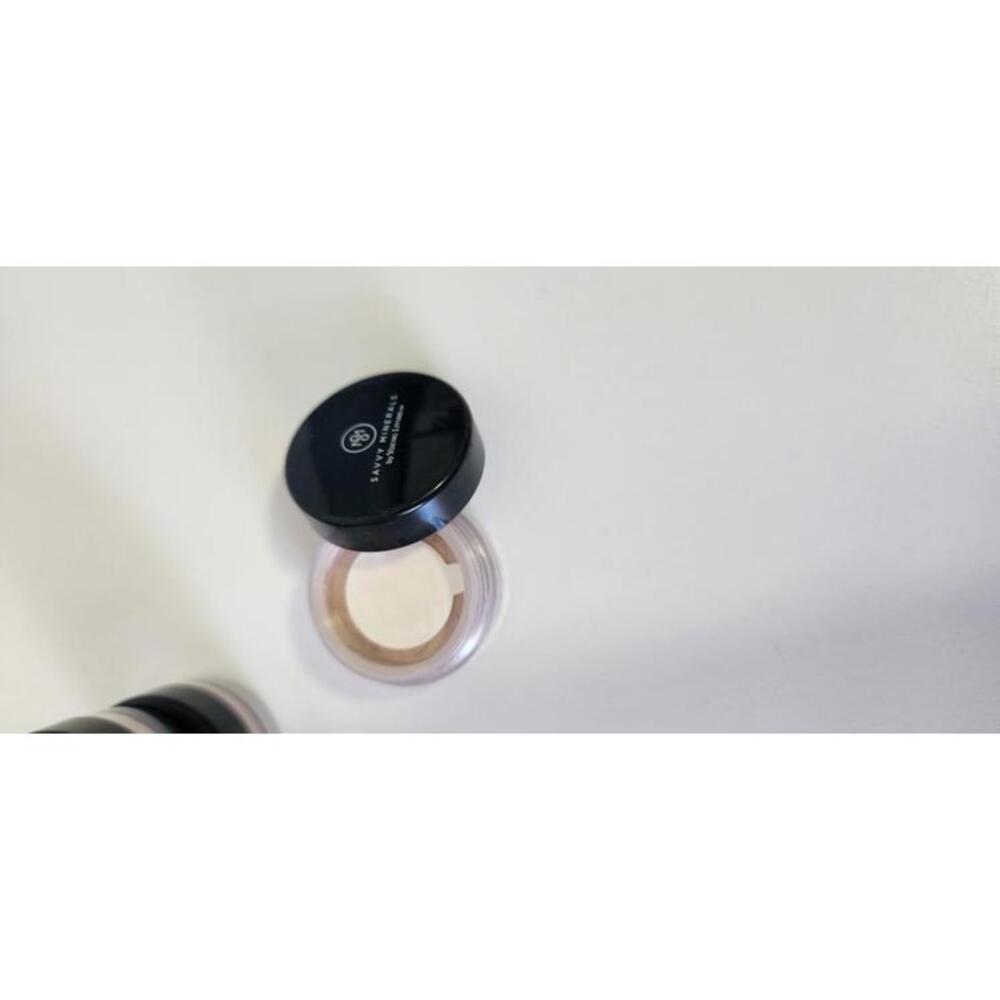 Residual Savvy Minerals Eyeshadow